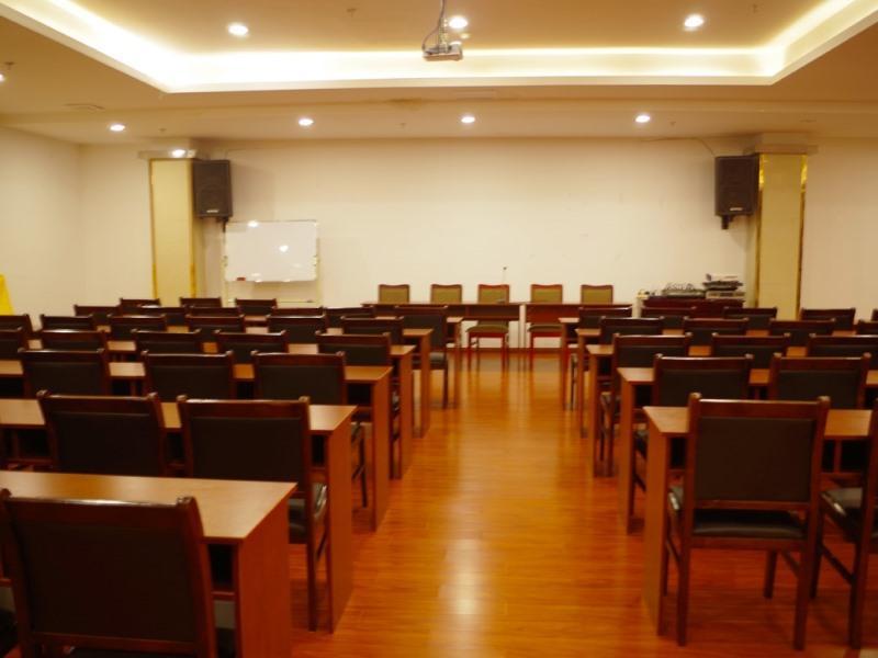 Greentree Inn Huai'An Bus Station Golden Eagle Xinya Huaihai Road Business Hotel Екстериор снимка