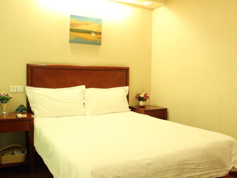 Greentree Inn Huai'An Bus Station Golden Eagle Xinya Huaihai Road Business Hotel Екстериор снимка