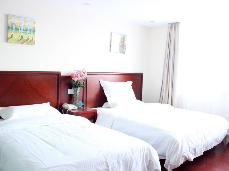Greentree Inn Huai'An Bus Station Golden Eagle Xinya Huaihai Road Business Hotel Екстериор снимка